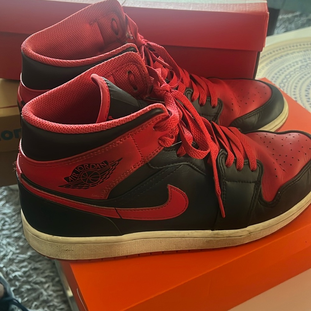 2022 Black/Red Mid Jordan’s